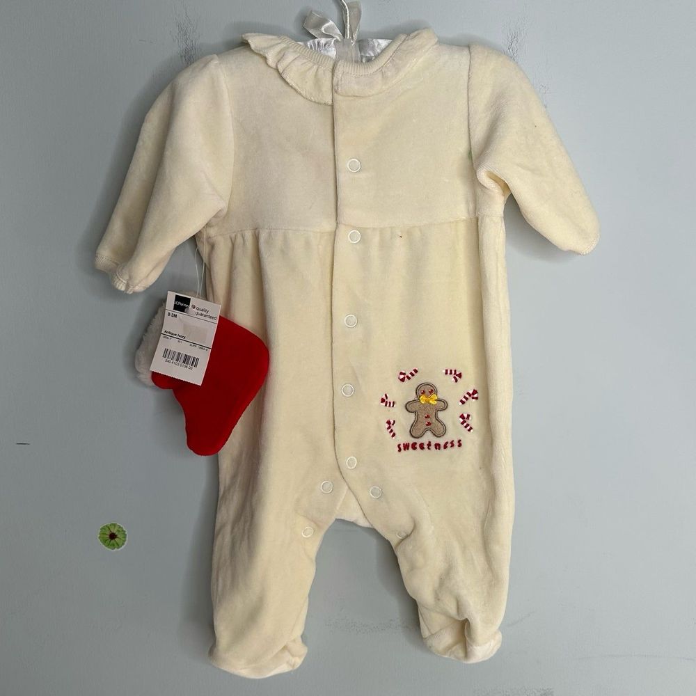 Vintage 2004 Christmas Gingerbread Velour Baby 1 Piece & Stocking Size 0-3M NEW - Picture 2 of 11